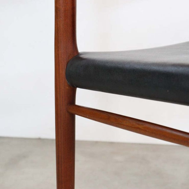 デンマークNiels.O.Moller（ニルス・オット・モラー）製　ダイニングチェア 商品番号【23182b】