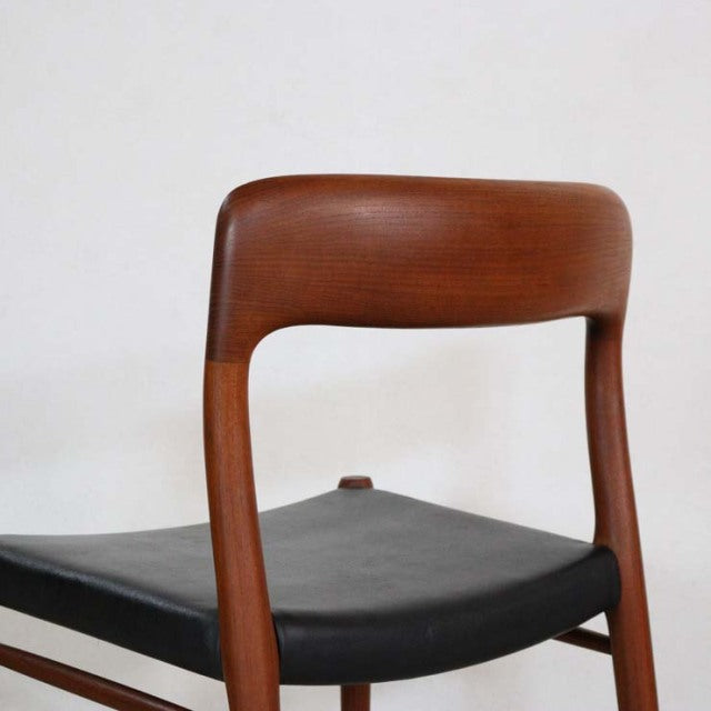 デンマークNiels.O.Moller（ニルス・オット・モラー）製　ダイニングチェア 商品番号【23182b】