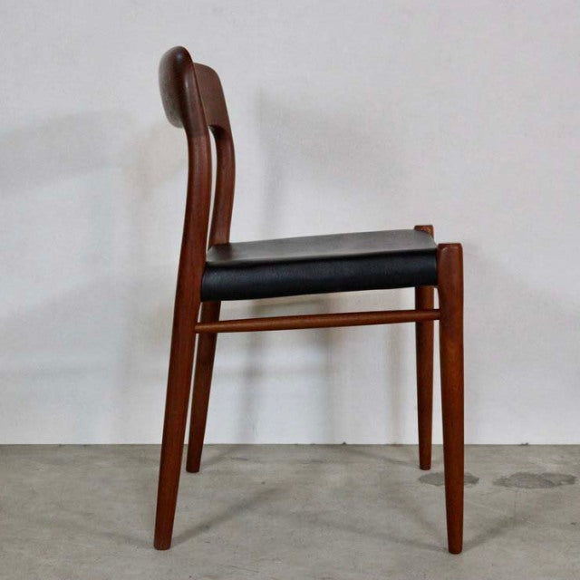 デンマークNiels.O.Moller（ニルス・オット・モラー）製　ダイニングチェア 商品番号【23182c】
