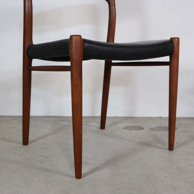 デンマークNiels.O.Moller（ニルス・オット・モラー）製　ダイニングチェア 商品番号【23182c】