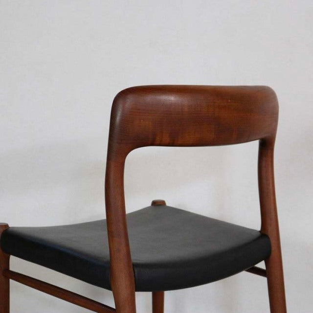 デンマークNiels.O.Moller（ニルス・オット・モラー）製　ダイニングチェア 商品番号【23182c】