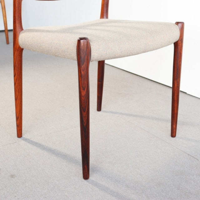 【職人２０％】　J.L.モラー（J.L.Moller）No.83　デンマーク製ダイニングチェア　商品番号27022c