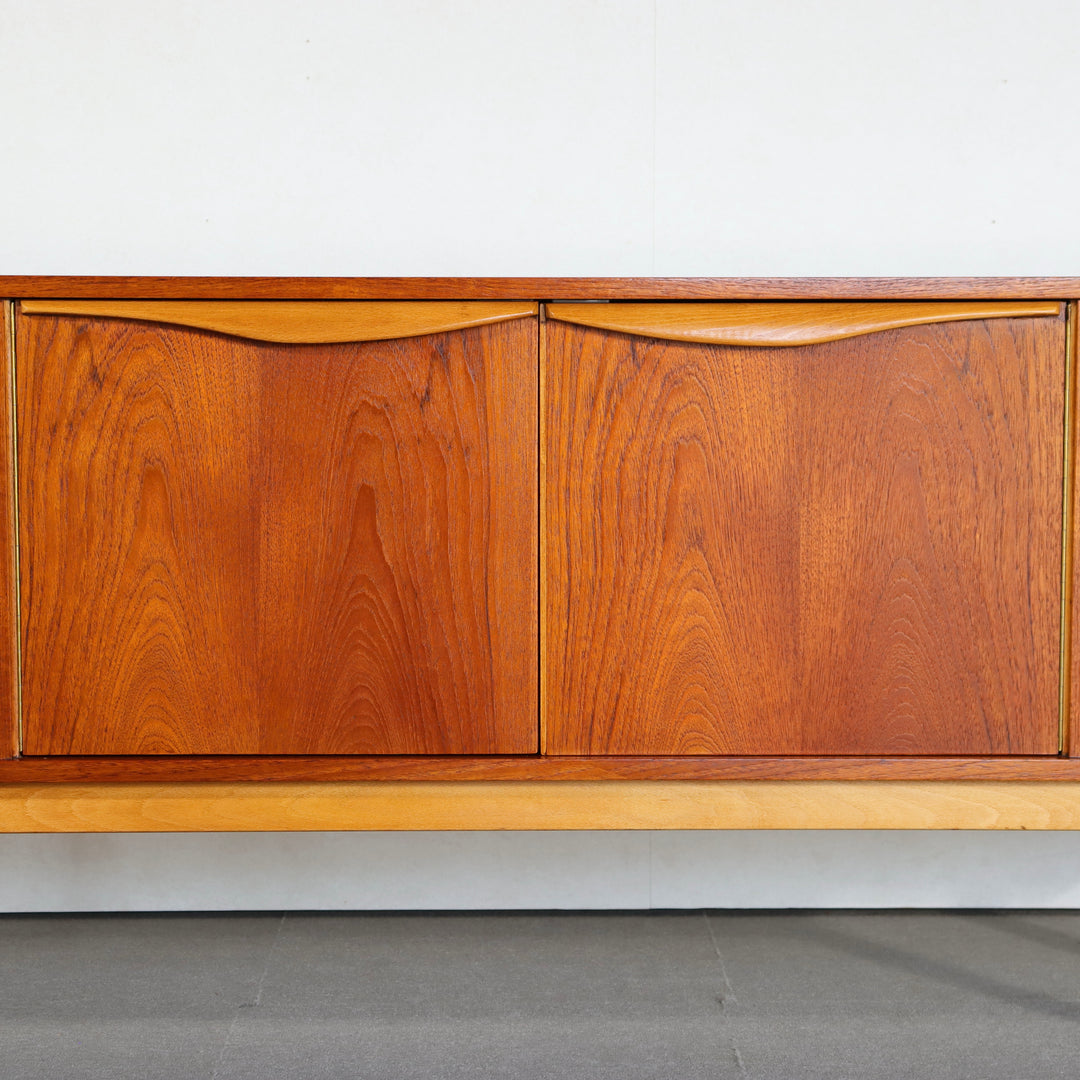 【comingsoon!】 STONEHILL TEAK SIDEBOARD ItemCode-DAWN33