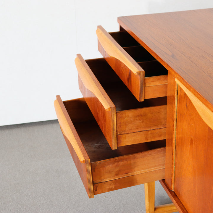 【comingsoon!】 STONEHILL TEAK SIDEBOARD ItemCode-DAWN33