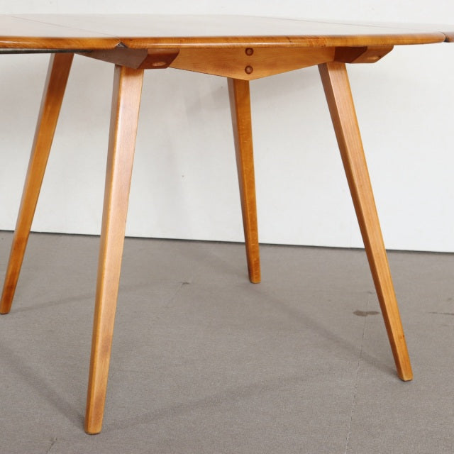 ERCOL(アーコール)オーバルダイニングテーブル 【裏腹】ItemCode-WOLD39