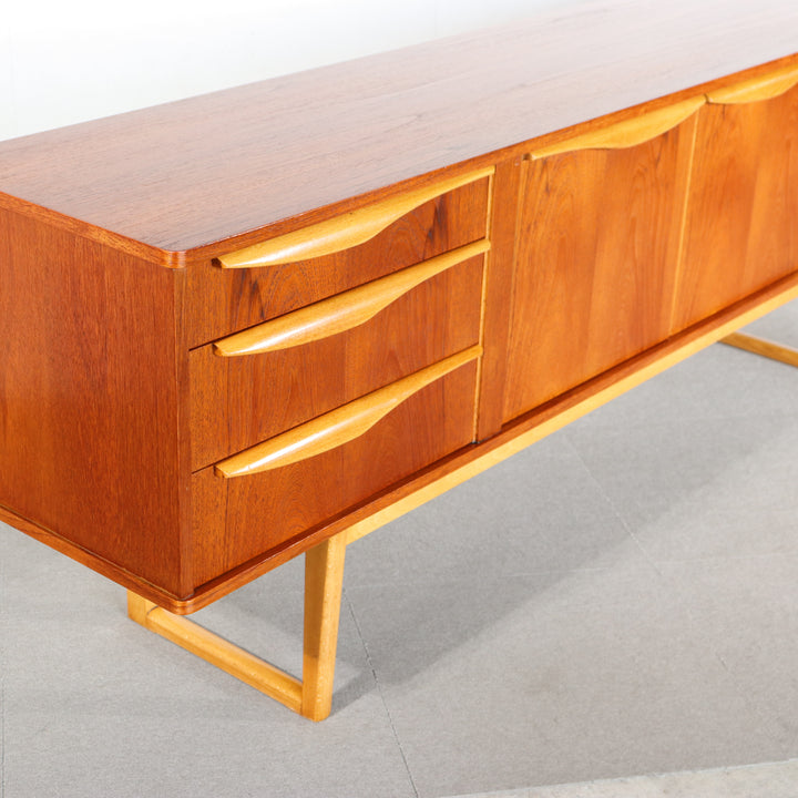 【comingsoon!】 STONEHILL TEAK SIDEBOARD ItemCode-DAWN33
