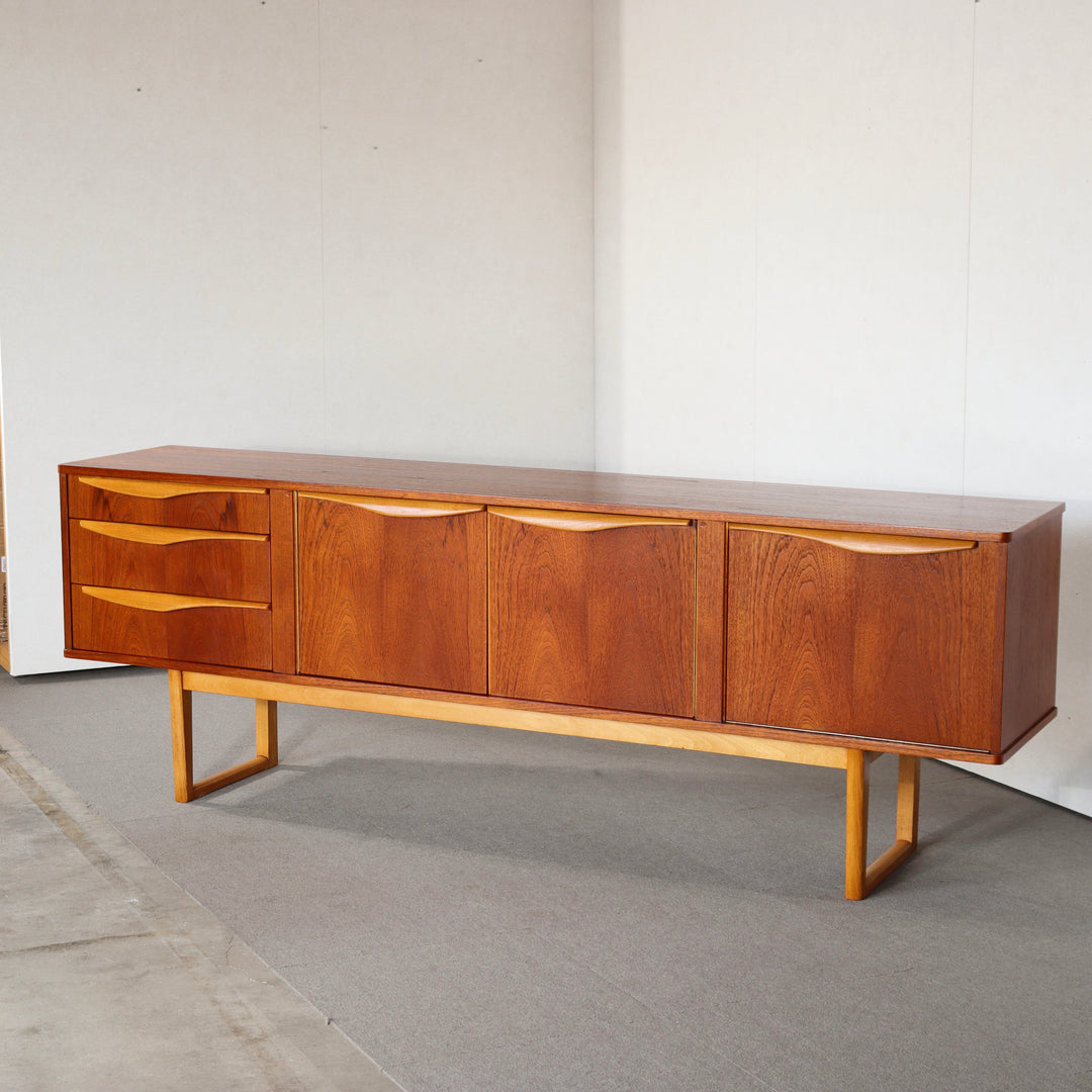 【comingsoon!】 STONEHILL TEAK SIDEBOARD ItemCode-DAWN33