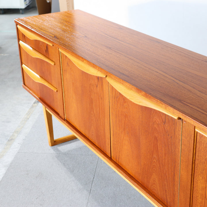 【comingsoon!】 STONEHILL TEAK SIDEBOARD ItemCode-DAWN33