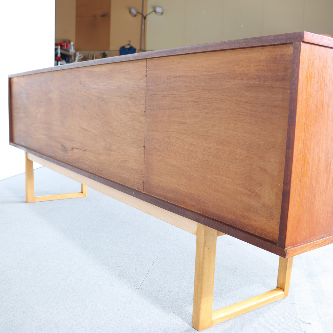 【comingsoon!】 STONEHILL TEAK SIDEBOARD ItemCode-DAWN33