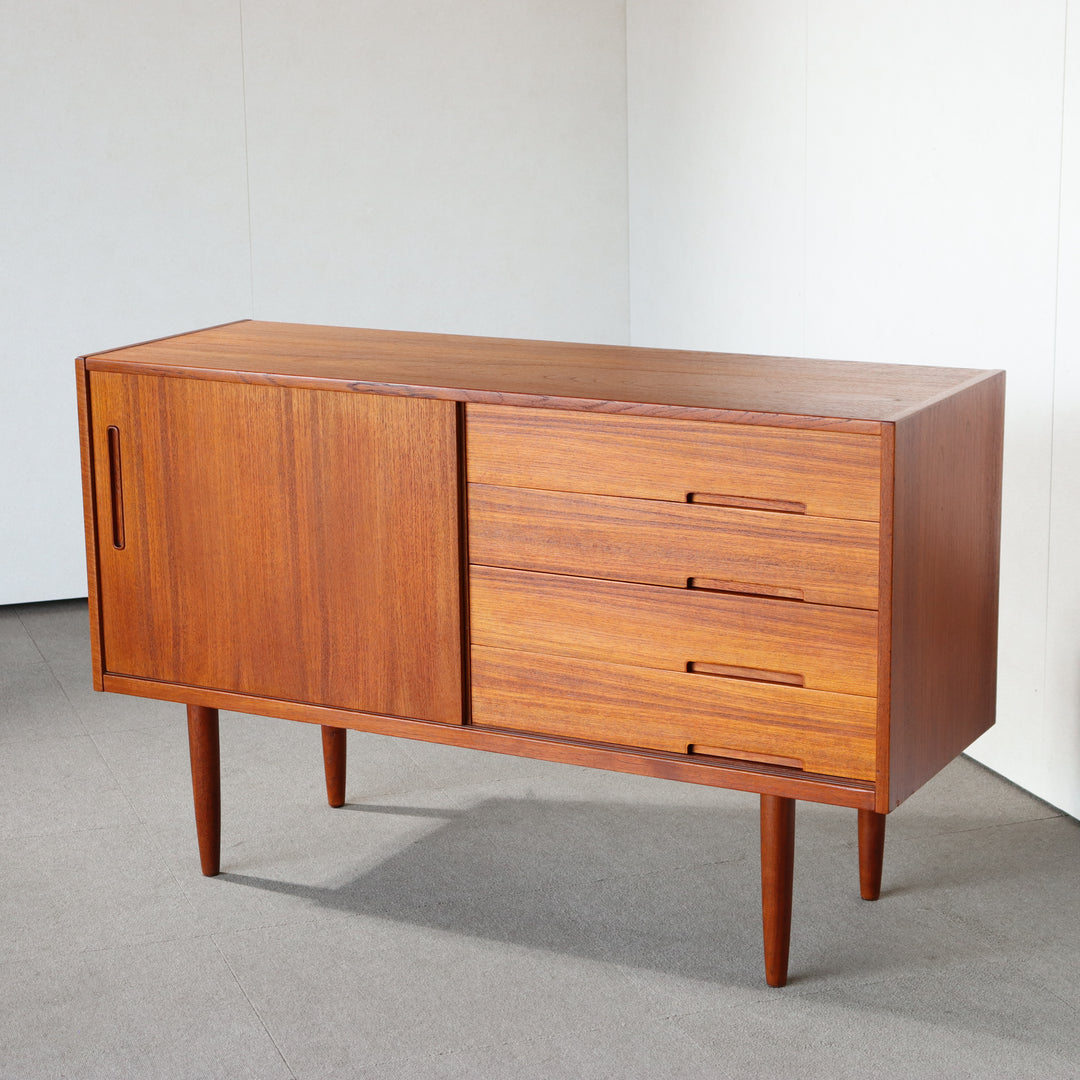 【comingsoon!】 SMALL TROEDS LYON SIDEBOARD ItemCode-DAWN50