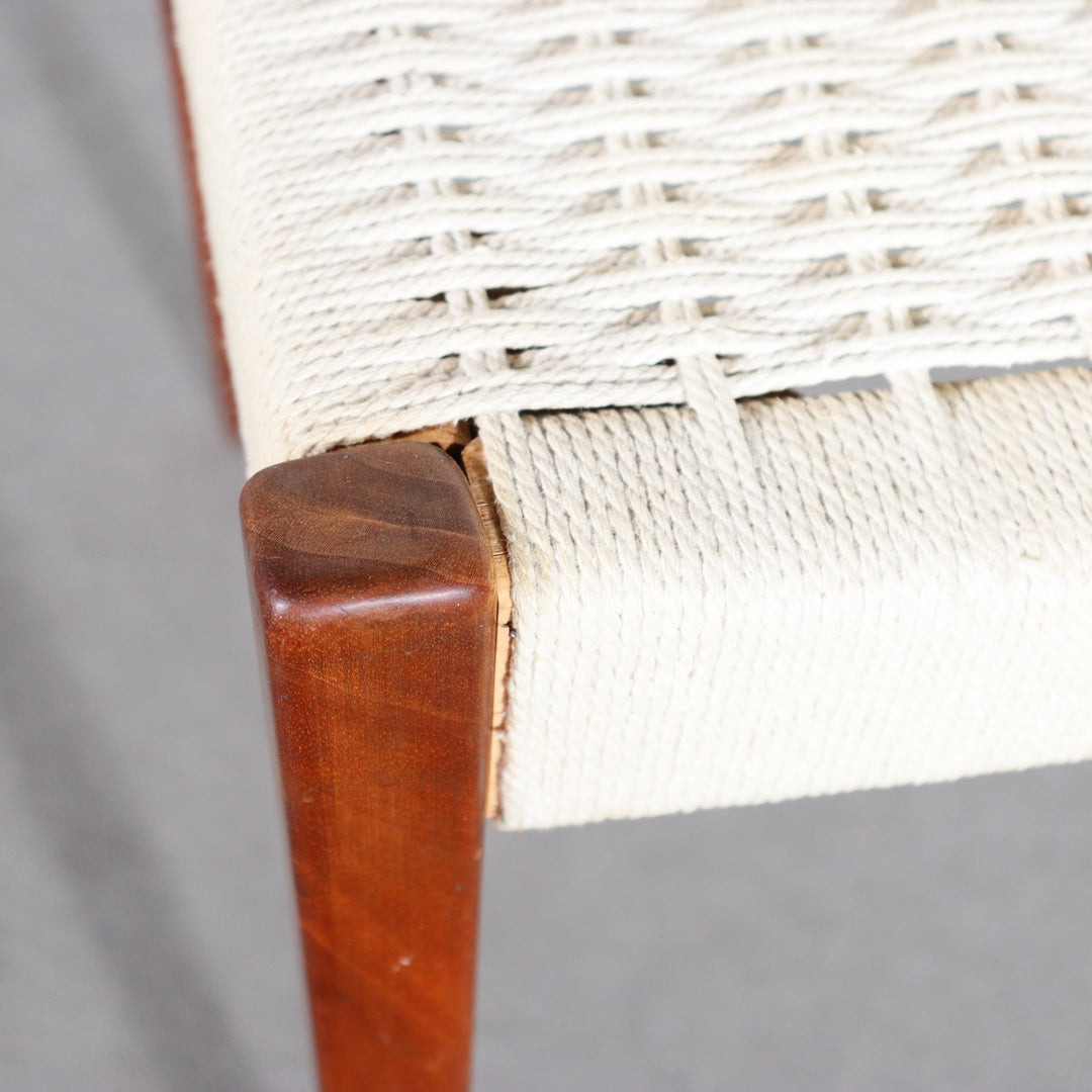 DANISH TEAK DINING CHAIR ItemCode-29035c｜送料込 | 欲張りな背もたれ