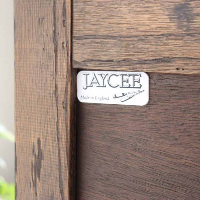 蝶番と鍵の話。　ジェイシーJAYCEE製　オーク材の収納棚・カップボード　商品番号25007
