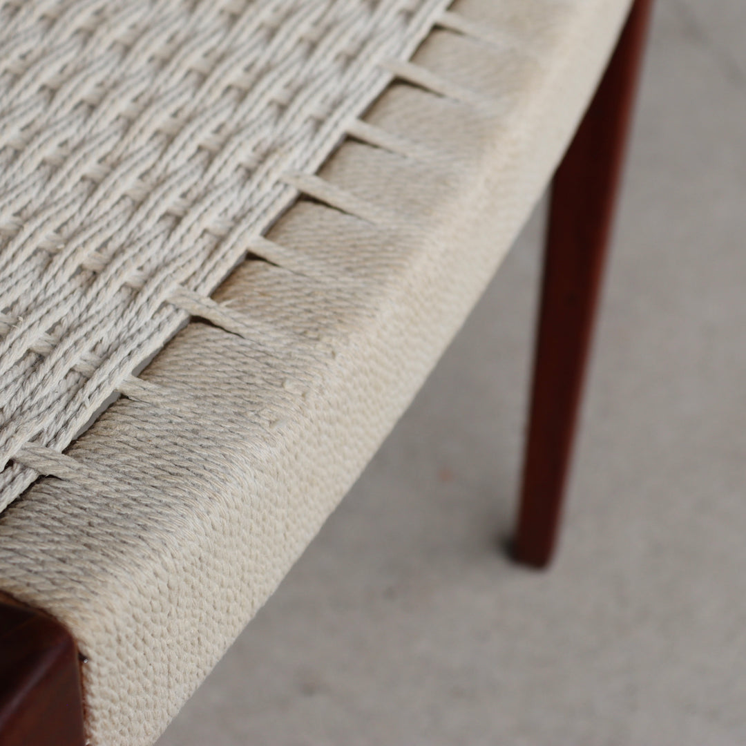 DANISH TEAK DINING CHAIR ItemCode-29035c｜送料込 | 欲張りな背もたれ