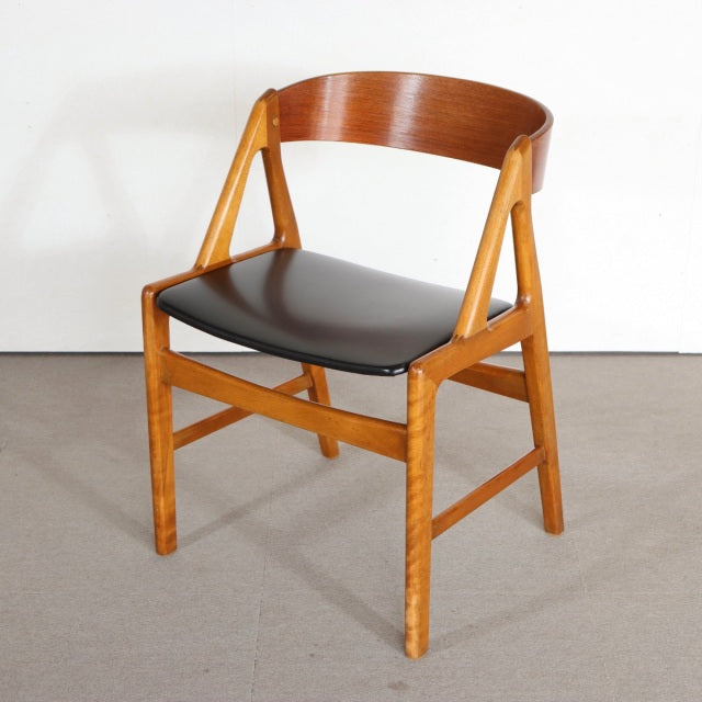 Henning Kjaernulf/model72/ダイニングチェア　デンマーク製　送料込　２脚目以降割引有　商品番号30094a