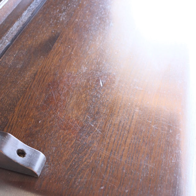 ウェルチグレープ100！　Bennett Woodworkingのウェルシュドレッサー　オーク材　商品番号24041