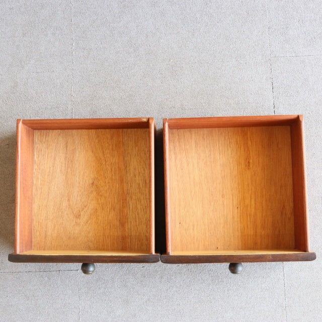 ウェルチグレープ100！　Bennett Woodworkingのウェルシュドレッサー　オーク材　商品番号24041