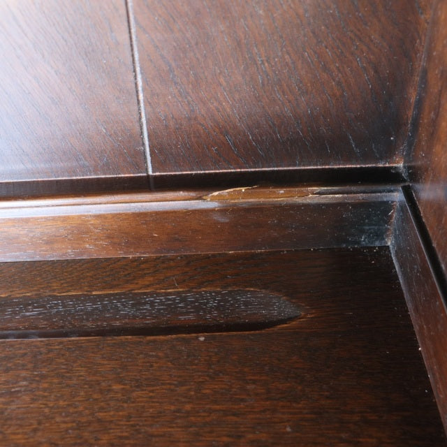 ウェルチグレープ100！　Bennett Woodworkingのウェルシュドレッサー　オーク材　商品番号24041