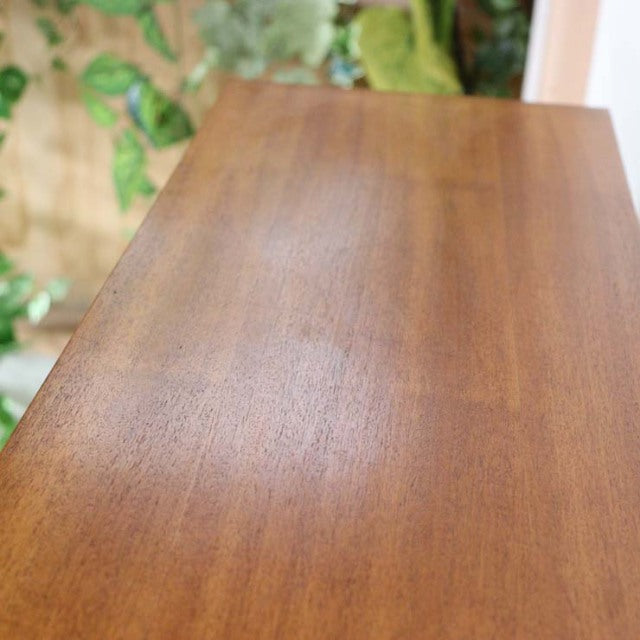 牙突零式。　ロバート・ヘリテージRobert HeritageデザインのビーバーアンドタプレイBEAVER and TAPLEY社のブックケース　商品番号【23155】