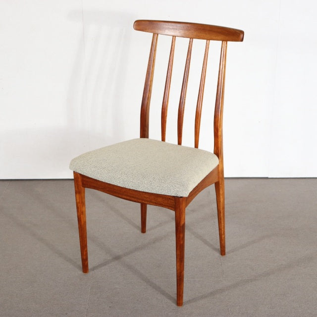 K様専用　YOUNGER TEAK CHAIR　送料込み　商品番号27159d