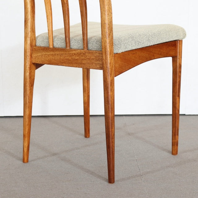 K様専用　YOUNGER TEAK CHAIR　送料込み　商品番号27159d