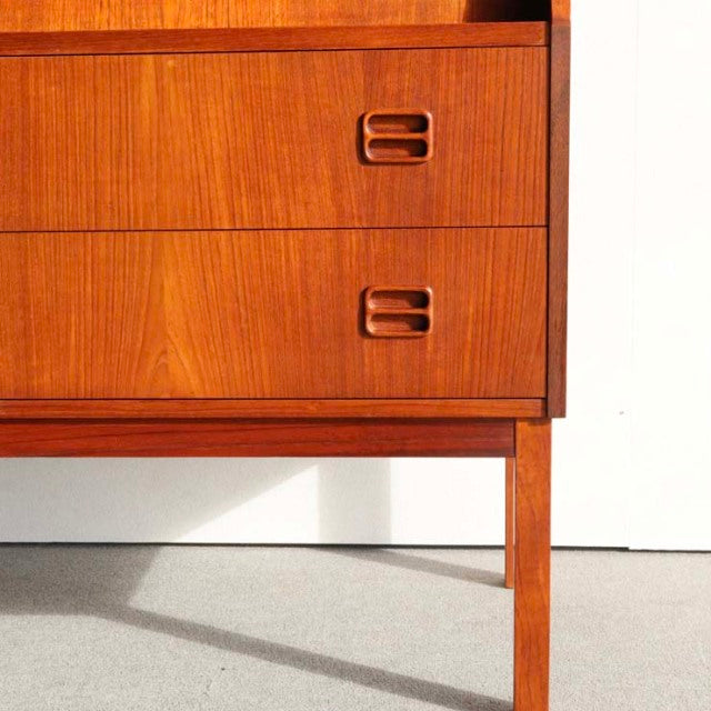 Vintage mid-century teak bureau by Gunnar Nielsen Tibergaard, Danish design with smooth wood grain and rectangular recessed.