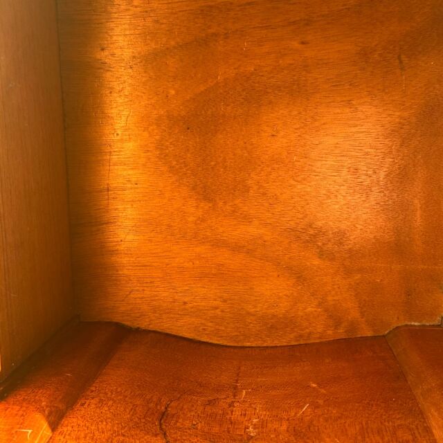 S様専用　スパイスの次はパクチー。　ウォルナット材のアンティークコーヒーテーブル　商品番号25038