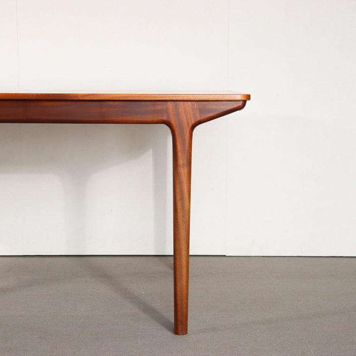 【comingsoon!】 MCINTOSH T3 DINING TABLE ItemCode-DAWN27