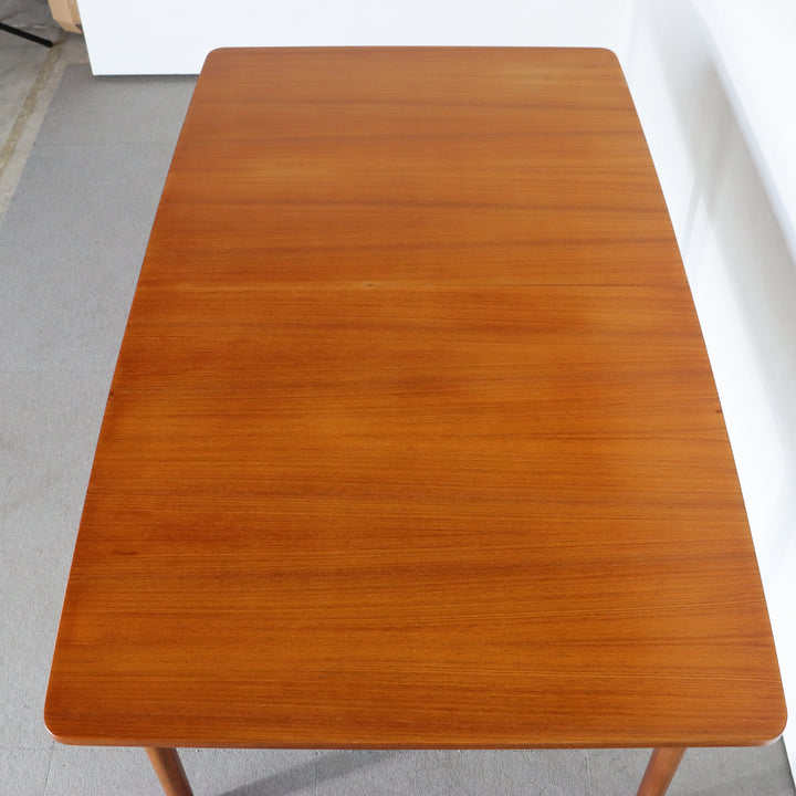 【comingsoon!】 MCINTOSH T3 DINING TABLE ItemCode-DAWN27