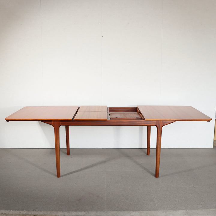 【comingsoon!】 MCINTOSH T3 DINING TABLE ItemCode-DAWN27