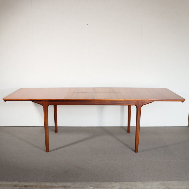 【comingsoon!】 MCINTOSH T3 DINING TABLE ItemCode-DAWN27