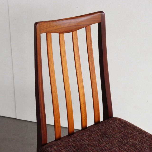 【名作】G-PLAN Slatted-back Dining Chair designed by Leslie G Dandy　座面張替済 商品番号23099f