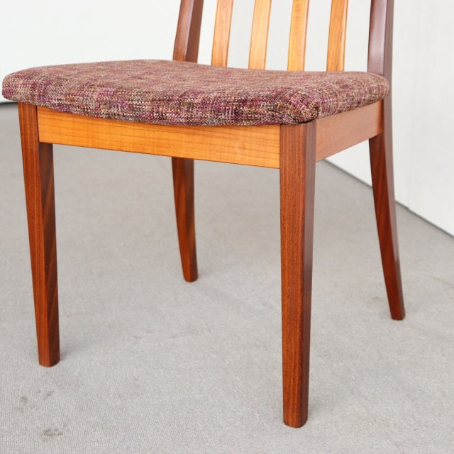 【名作】G-PLAN Slatted-back Dining Chair designed by Leslie G Dandy　座面張替済 商品番号23099f
