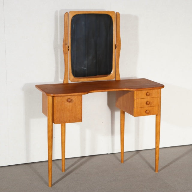 N様専用！DENMARK  DRESSING  TABLE  WITH  MIRROR　商品番号30067