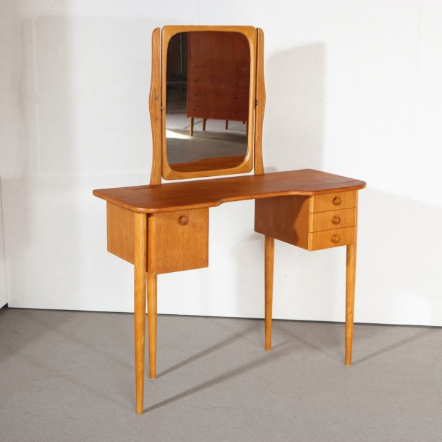 N様専用！DENMARK  DRESSING  TABLE  WITH  MIRROR　商品番号30067