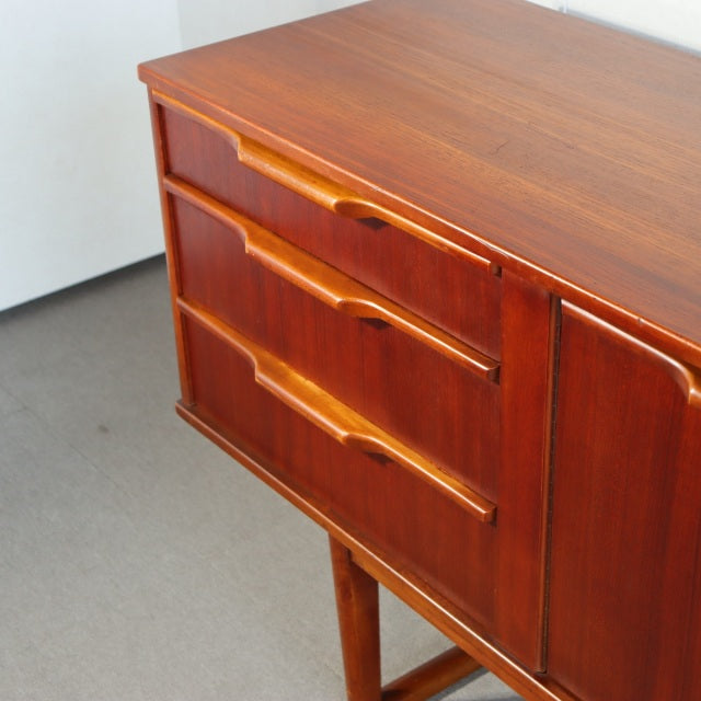 ストーンヒルStonehill製サイドボード　　【店長はヴィンテージの夢を見るか？】　ItemCode-28107