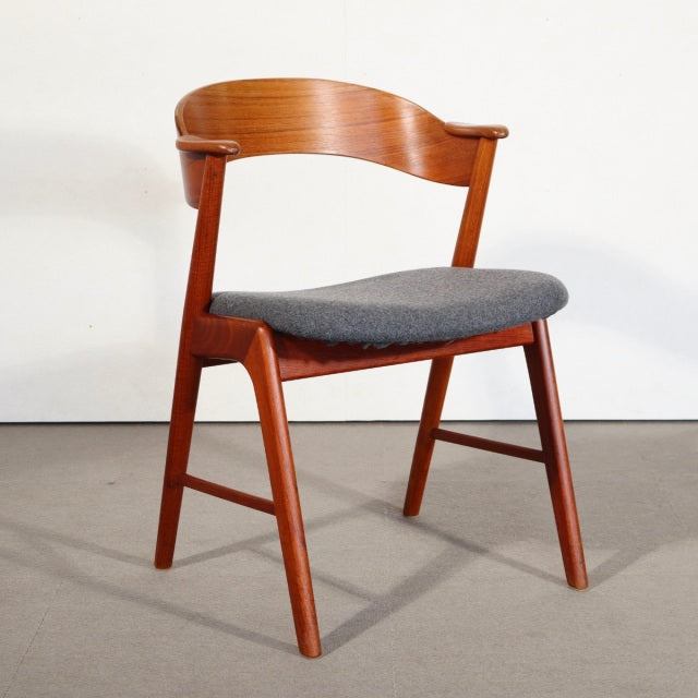 Kai Kristiansen Model-32 ダイニングチェア　ItemCode-SKOV97c | 送料込
