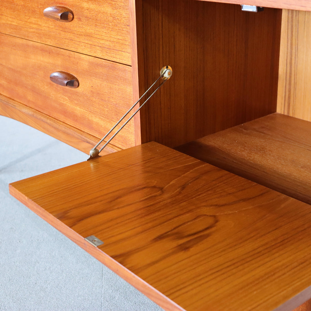 【comingsoon!】 G PLAN BRAZILIA HIGHBOARD ItemCode-DAWN15
