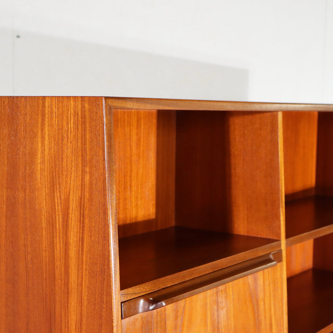 【comingsoon!】 MCINTOSH TALL BOOKCASE ItemCode-DAWN51