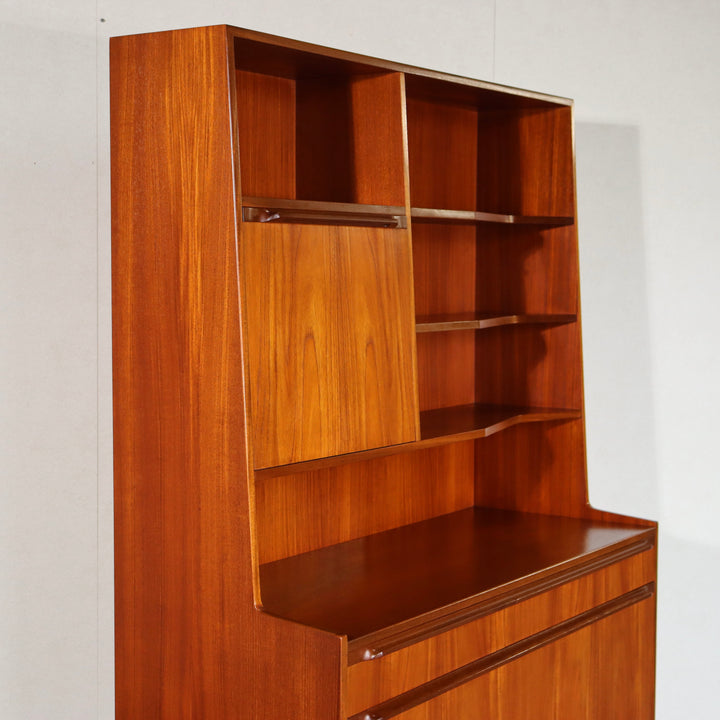 【comingsoon!】 MCINTOSH TALL BOOKCASE ItemCode-DAWN51