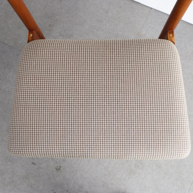 K様専用！【送料込み】　2脚目以降割引あり　VINTAGE TEAK DINING CHAIR ヴィンテージダイニングチェア チーク材　座面張替済　商品番号23187b