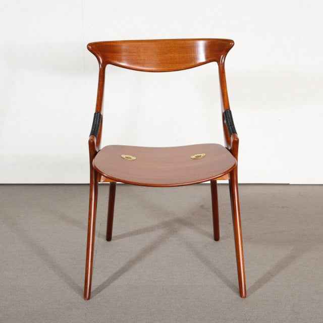 Arne Hovmand-Olsen Model-71 ダイニングチェア【NOT装飾】　ItemCode-SKOV99a | 送料込