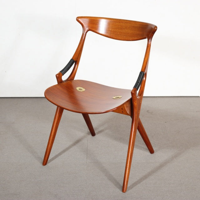 Arne Hovmand-Olsen Model-71 ダイニングチェア【NOT装飾】　ItemCode-SKOV99a | 送料込