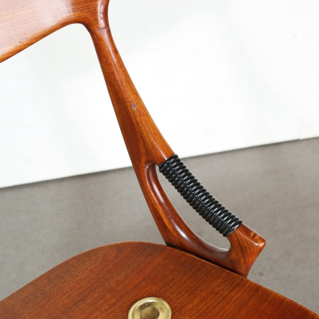 Arne Hovmand-Olsen Model-71 ダイニングチェア【NOT装飾】　ItemCode-SKOV99a | 送料込