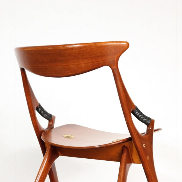 Arne Hovmand-Olsen Model-71 ダイニングチェア【NOT装飾】　ItemCode-SKOV99a | 送料込