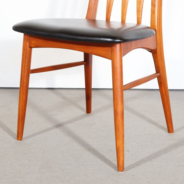 X様持ち帰り専用！　Niels Koefoed(ニールス・コフォード)ダイニングチェアmodel-EVA　ItemCode-26165d