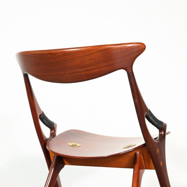 Arne Hovmand-Olsen Model-71 ダイニングチェア【NOT装飾】　ItemCode-SKOV99b | 送料込