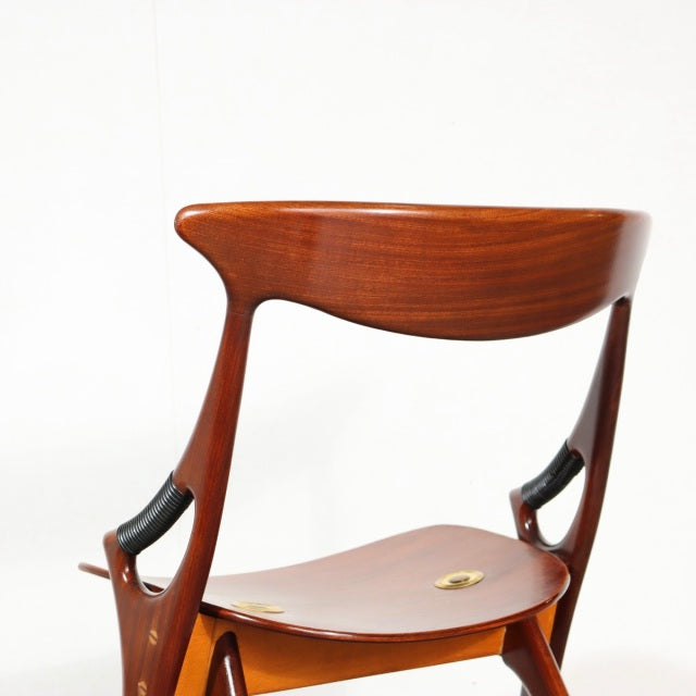 Arne Hovmand-Olsen Model-71 ダイニングチェア【NOT装飾】　ItemCode-SKOV99b | 送料込