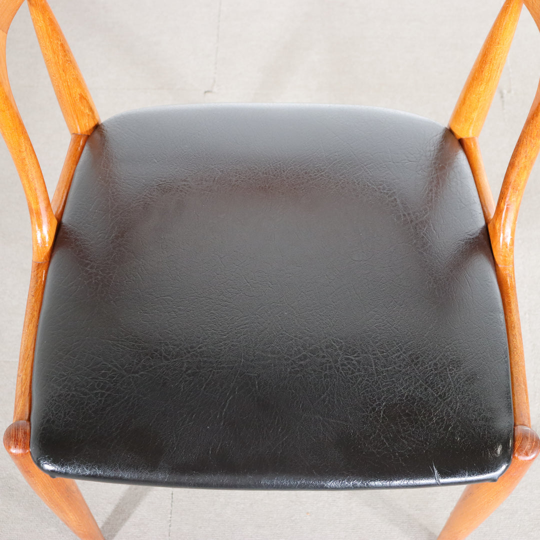 【comingsoon!】 JOHANNES ANDERSON ARMCHAIR ItemCode-DAWN18b