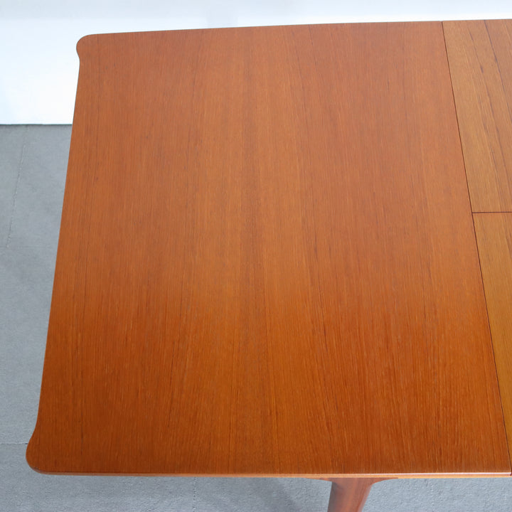 【comingsoon!】 MCINTOSH RECTANGULAR DINING TABLE ItemCode-DAWN35