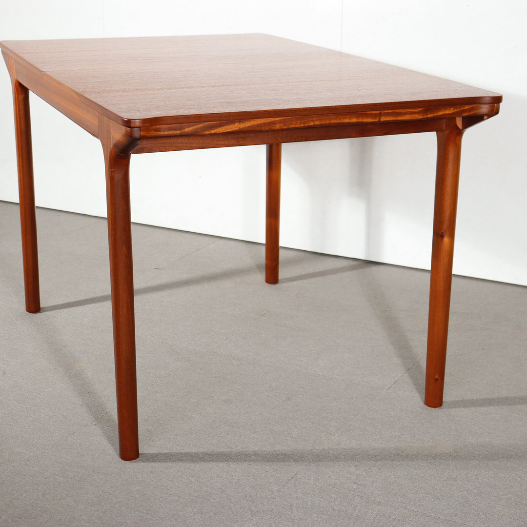 【comingsoon!】 MCINTOSH RECTANGULAR DINING TABLE ItemCode-DAWN35